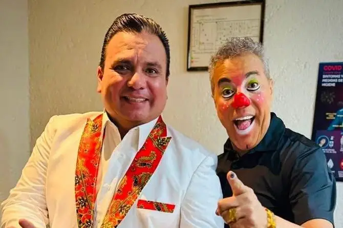 Víctor Sánchez brilla en la Quema del Mal Humor junto con Pipirín (+fotos)